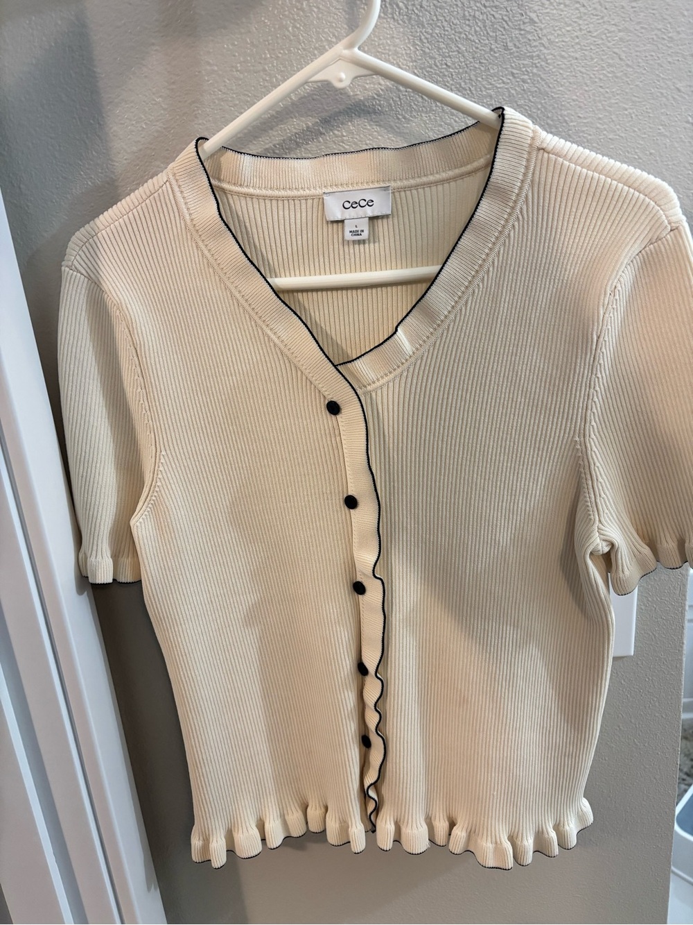 CeCe Cream Short-Sleeve Ribbed Button-Front Top with Black Trim